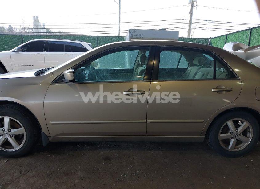 Photo 14 of 2005 Honda Accord 2.4 EX (VIN 1HGCM56775A063196)