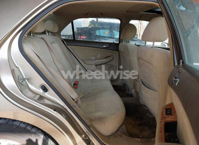 Photo 8 of 2005 Honda Accord 2.4 EX (VIN 1HGCM56775A063196)