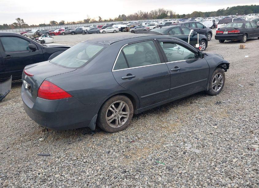 Photo 4 of 2007 Honda Accord 2.4 EX (VIN 1HGCM56777A005317)