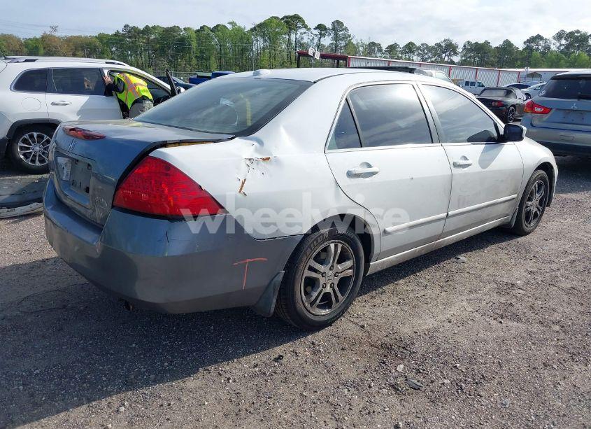 Photo 4 of 2007 Honda Accord 2.4 EX (VIN 1HGCM56777A092507)