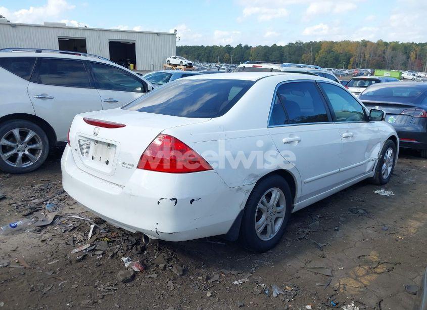 Photo 4 of 2007 Honda Accord 2.4 EX (VIN 1HGCM56777A097464)