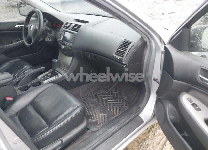Photo 5 of 2004 Honda Accord 2.4 EX (VIN 1HGCM56784A119466)