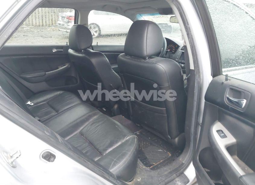 Photo 8 of 2004 Honda Accord 2.4 EX (VIN 1HGCM56784A119466)