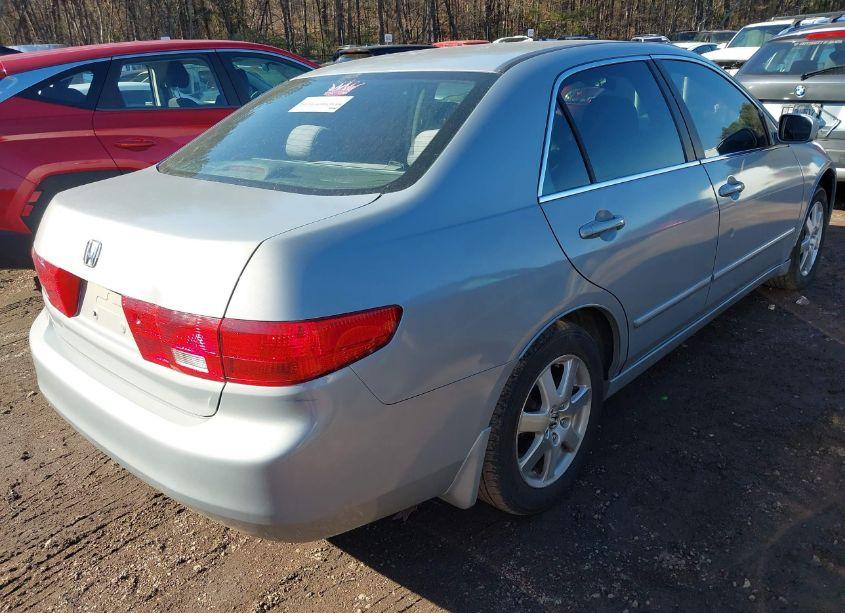 Photo 4 of 2005 Honda Accord 2.4 EX (VIN 1HGCM56785A033074)