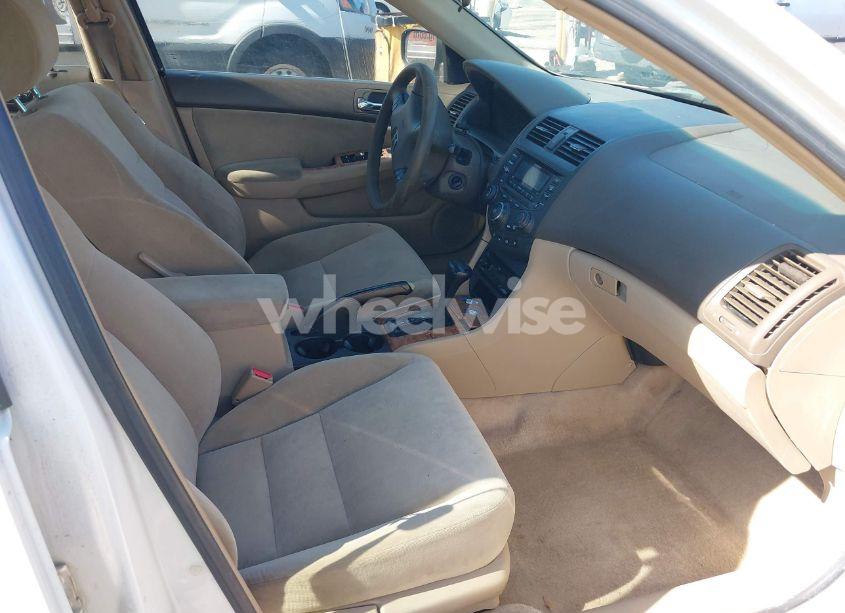 Photo 5 of 2005 Honda Accord 2.4 EX (VIN 1HGCM56785A073123)
