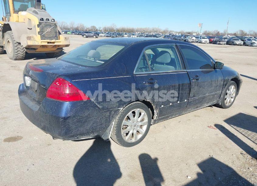 Photo 4 of 2006 Honda Accord 2.4 EX (VIN 1HGCM56786A068568)