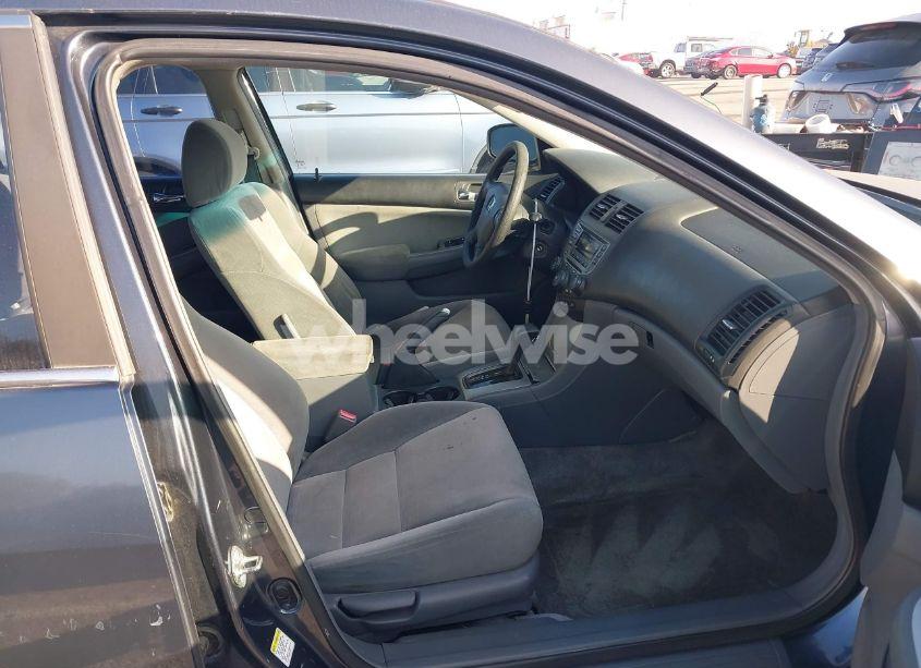 Photo 5 of 2006 Honda Accord 2.4 EX (VIN 1HGCM56786A090263)