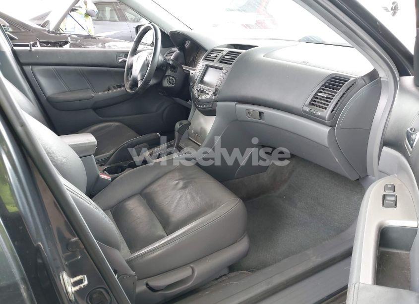 Photo 5 of 2006 Honda Accord 2.4 EX (VIN 1HGCM56786A138778)