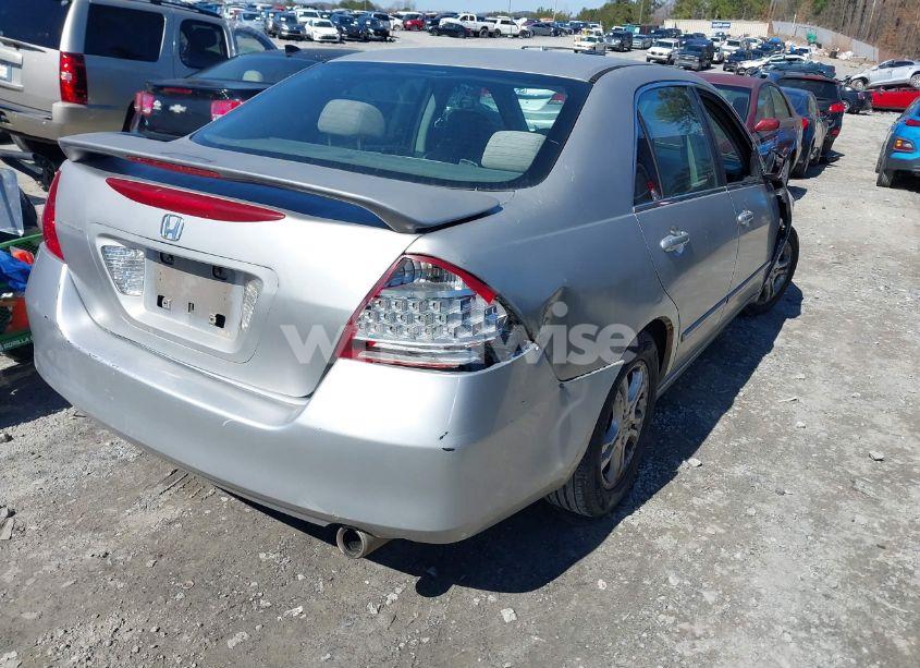 Photo 4 of 2006 Honda Accord 2.4 EX (VIN 1HGCM56786A176009)