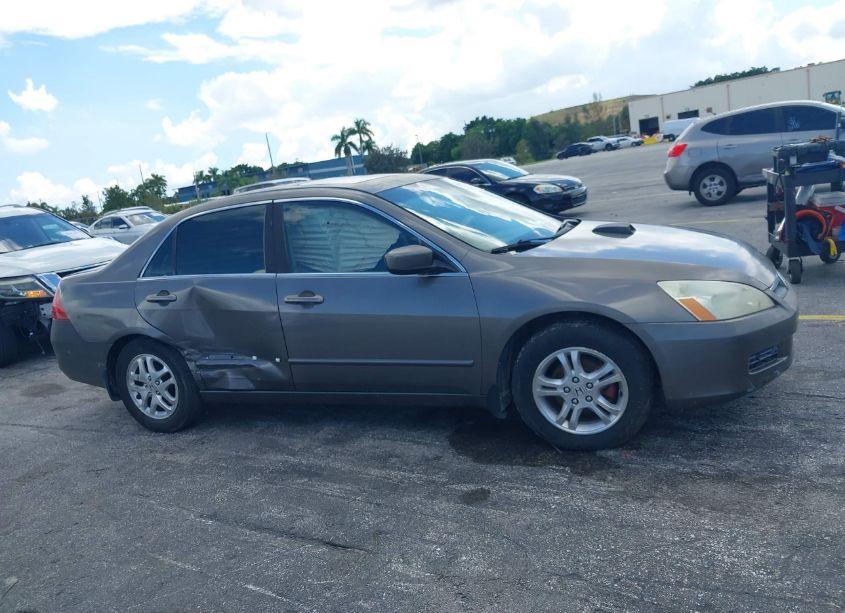 Photo 13 of 2007 Honda Accord 2.4 EX (VIN 1HGCM56787A014026)