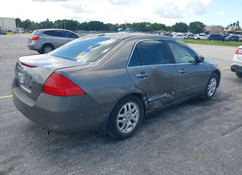 Photo 4 of 2007 Honda Accord 2.4 EX (VIN 1HGCM56787A014026)