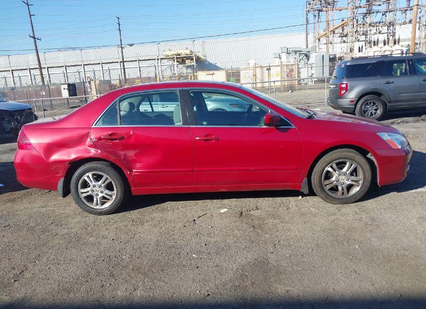 Photo 13 of 2007 Honda Accord 2.4 EX (VIN 1HGCM56787A103739)