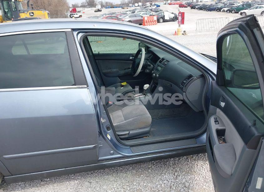 Photo 5 of 2007 Honda Accord 2.4 EX (VIN 1HGCM56787A106835)