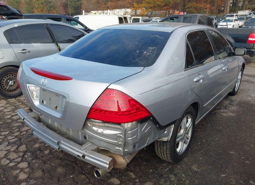 Photo 19 of 2007 Honda Accord 2.4 EX (VIN 1HGCM56787A134909)