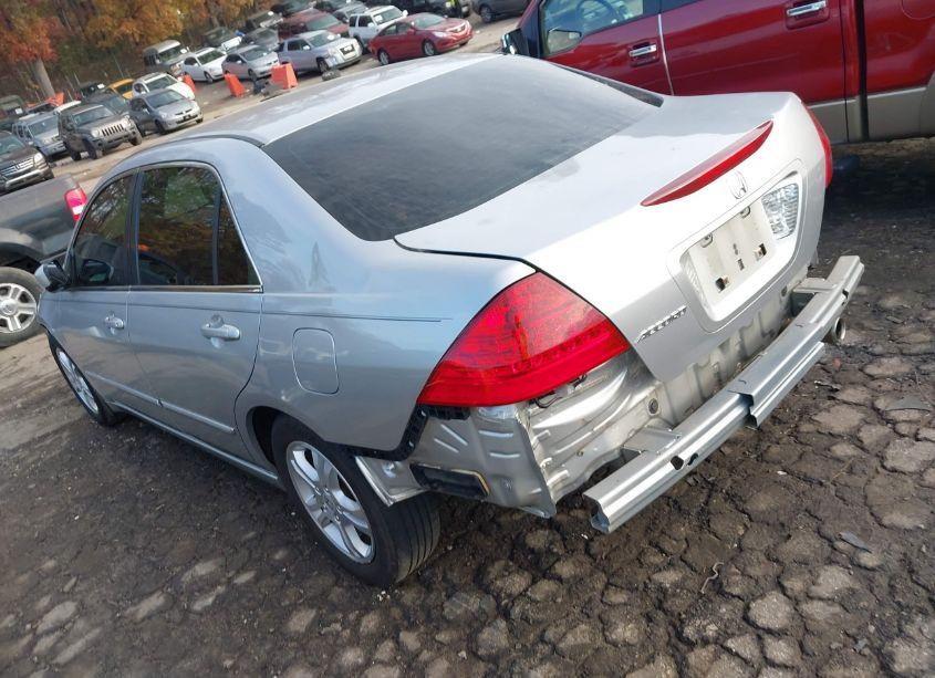 Photo 3 of 2007 Honda Accord 2.4 EX (VIN 1HGCM56787A134909)