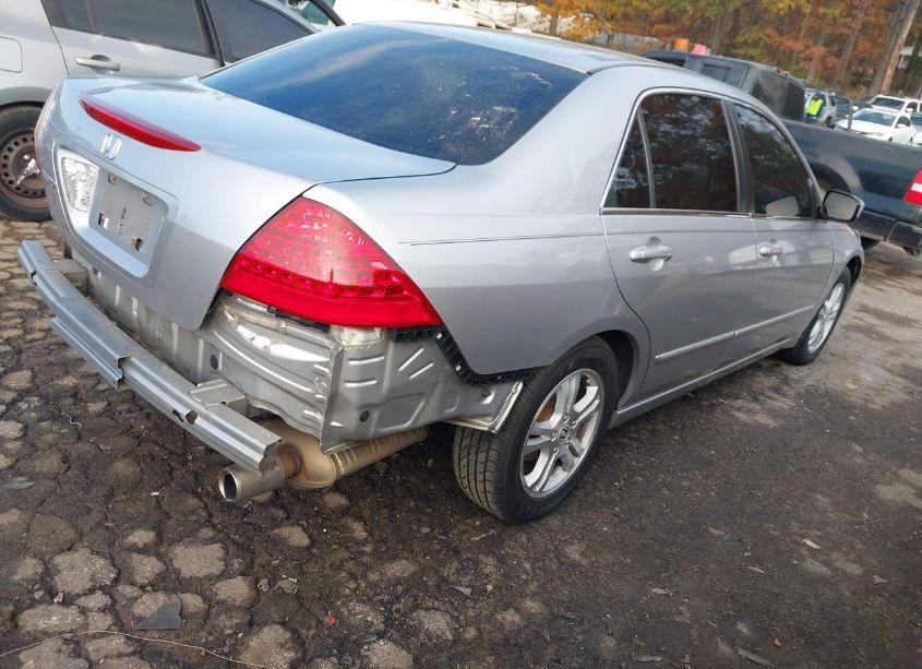 Photo 4 of 2007 Honda Accord 2.4 EX (VIN 1HGCM56787A134909)