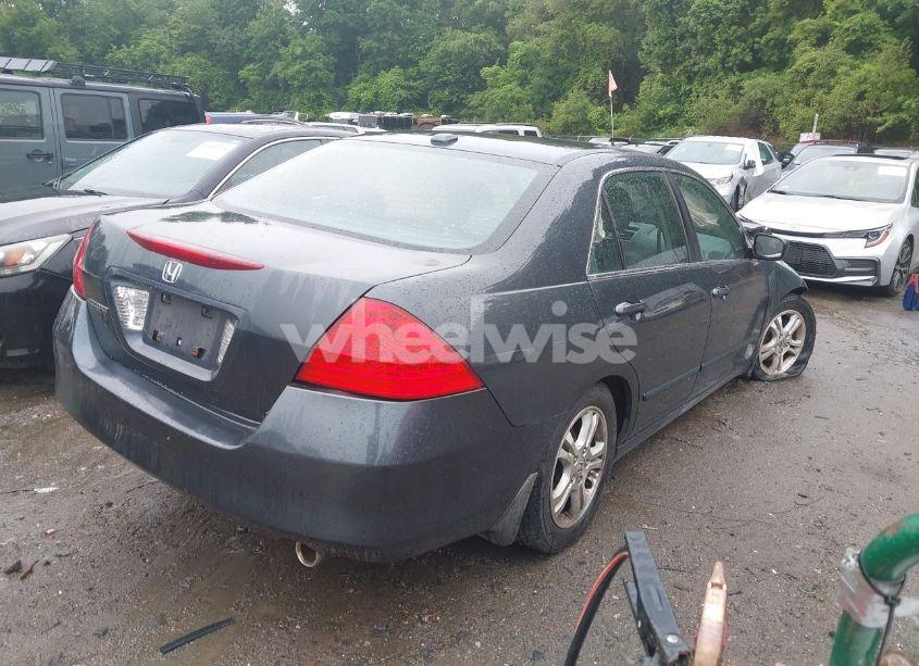 Photo 4 of 2007 Honda Accord 2.4 EX (VIN 1HGCM56787A183317)