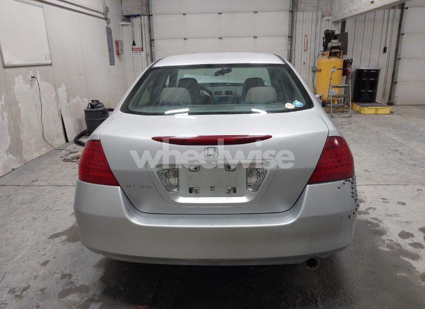 Photo 16 of 2007 Honda Accord 2.4 EX (VIN 1HGCM56787A200293)