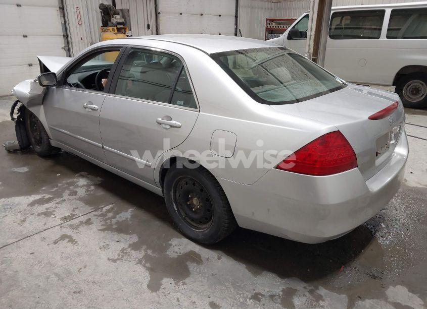Photo 3 of 2007 Honda Accord 2.4 EX (VIN 1HGCM56787A200293)