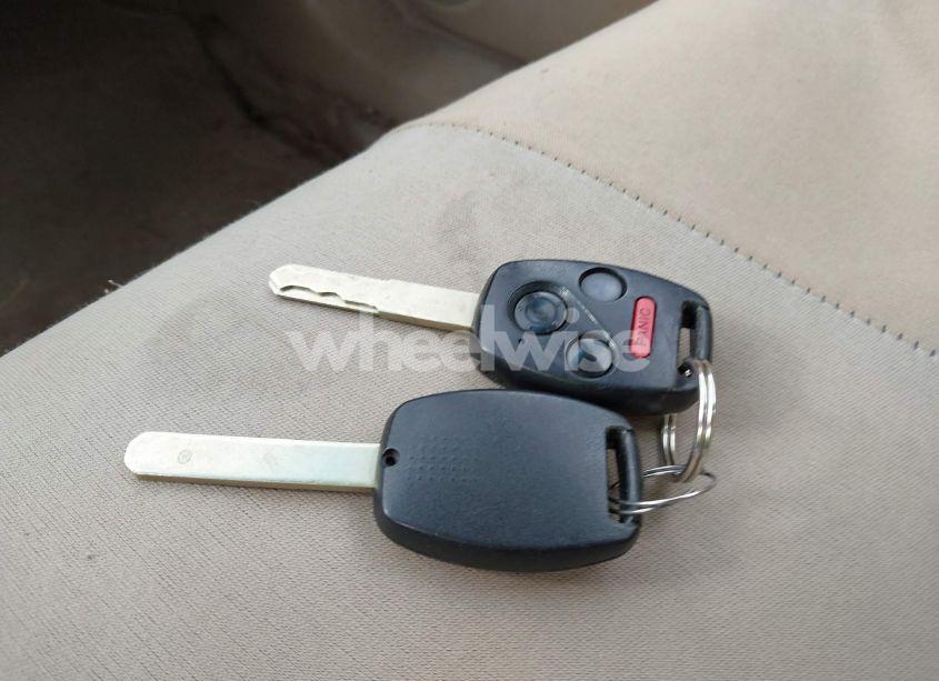 Photo 11 of 2005 Honda Accord 2.4 EX (VIN 1HGCM56795A023864)