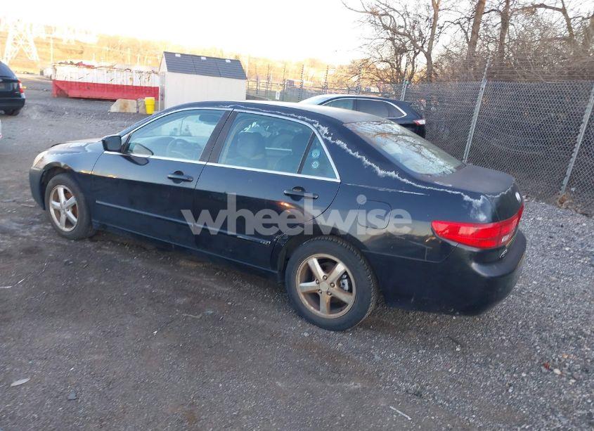 Photo 3 of 2005 Honda Accord 2.4 EX (VIN 1HGCM56795A034685)