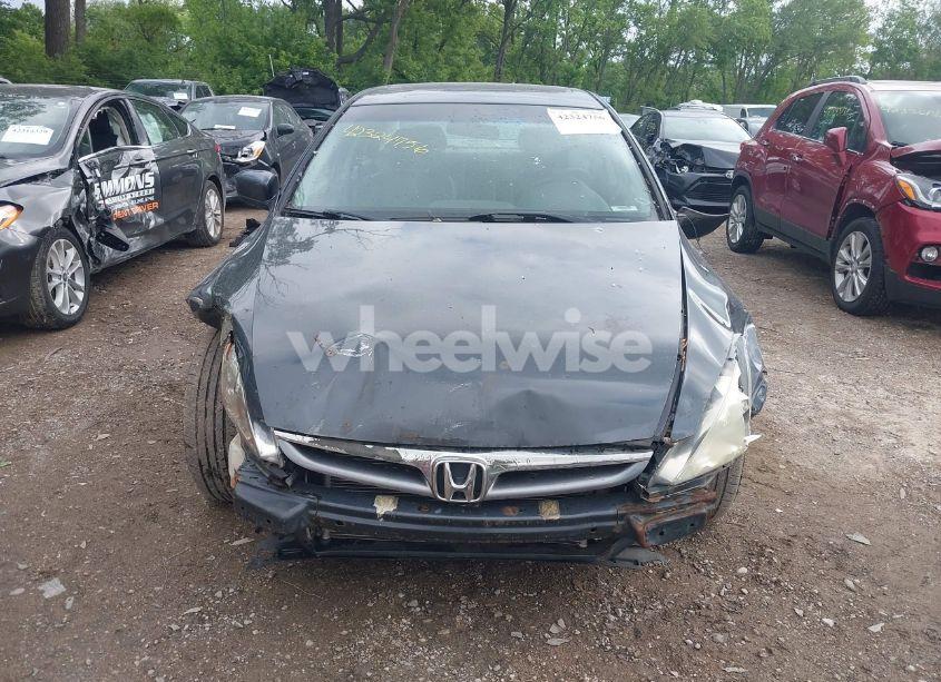 Photo 13 of 2006 Honda Accord 2.4 EX (VIN 1HGCM56796A042268)
