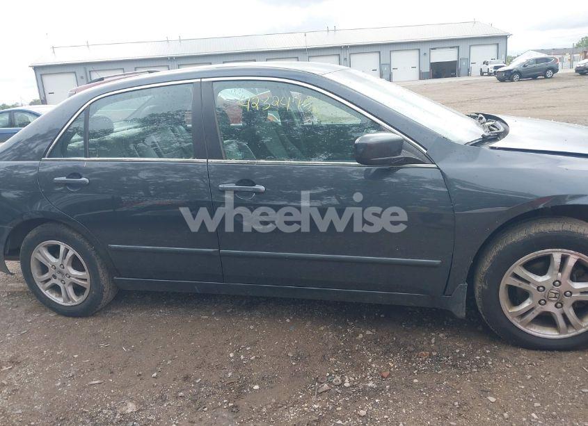 Photo 14 of 2006 Honda Accord 2.4 EX (VIN 1HGCM56796A042268)