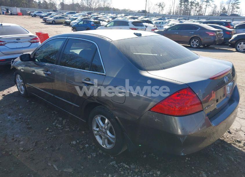 Photo 3 of 2006 Honda Accord 2.4 EX (VIN 1HGCM56796A059748)