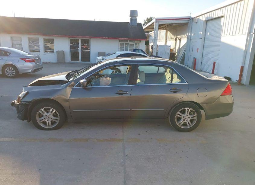 Photo 15 of 2006 Honda Accord 2.4 EX (VIN 1HGCM56796A152544)