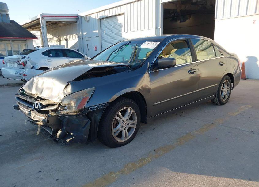 Photo 2 of 2006 Honda Accord 2.4 EX (VIN 1HGCM56796A152544)