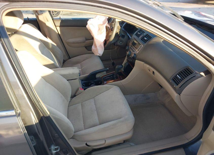 Photo 5 of 2006 Honda Accord 2.4 EX (VIN 1HGCM56796A152544)