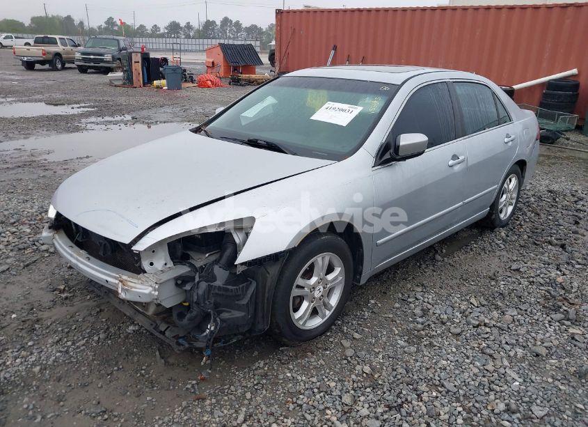 Photo 2 of 2006 Honda Accord 2.4 EX (VIN 1HGCM56796A153645)