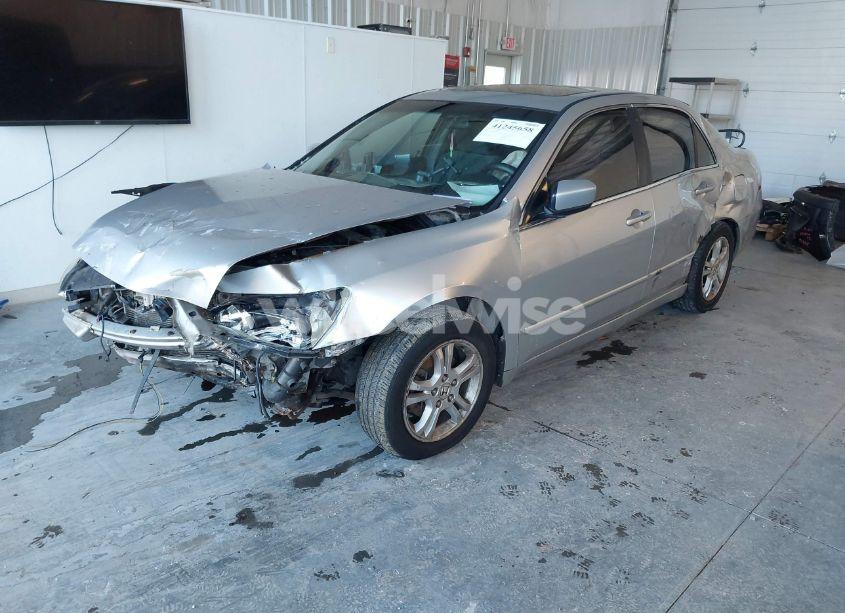 Photo 2 of 2006 Honda Accord 2.4 EX (VIN 1HGCM56796A171286)