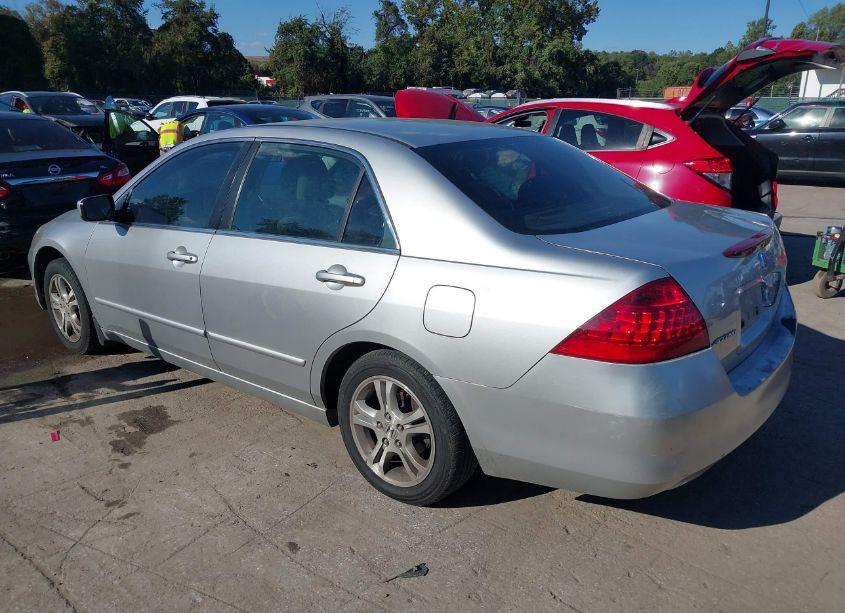 Photo 3 of 2006 Honda Accord 2.4 EX (VIN 1HGCM56796A176035)