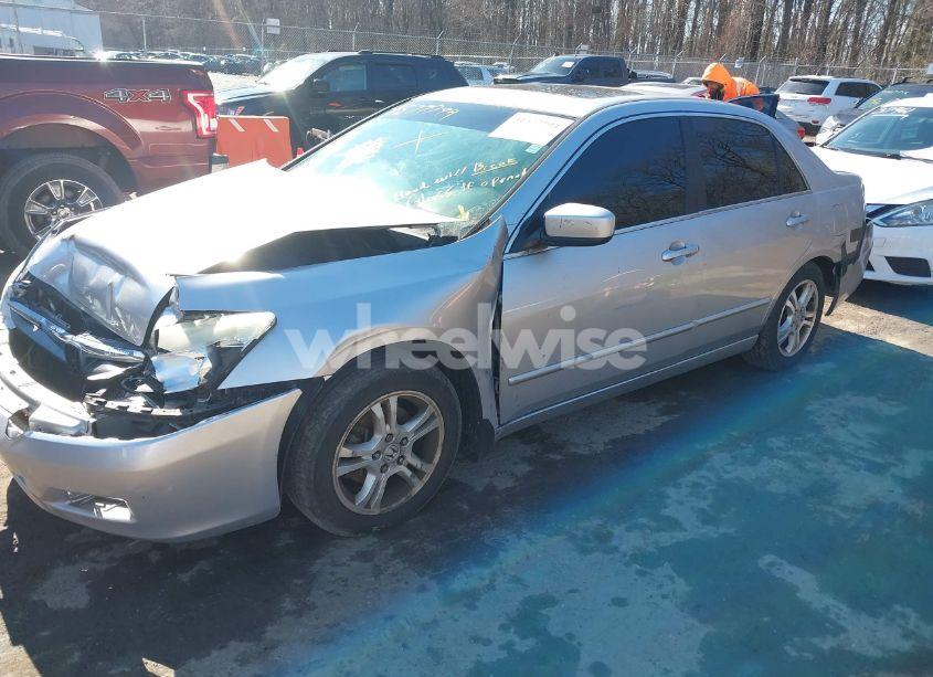 Photo 2 of 2007 Honda Accord 2.4 EX (VIN 1HGCM56797A104902)