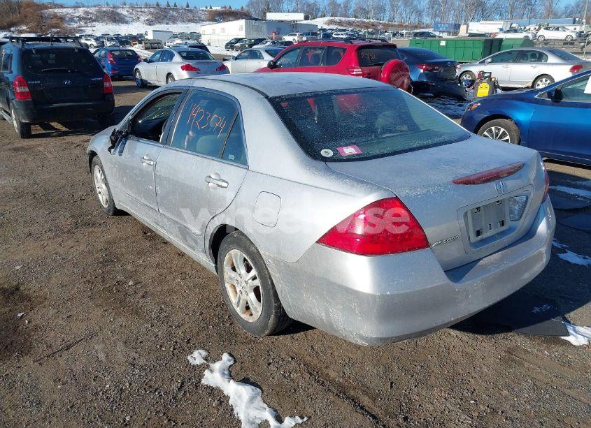 Photo 3 of 2007 Honda Accord 2.4 EX (VIN 1HGCM56797A142887)