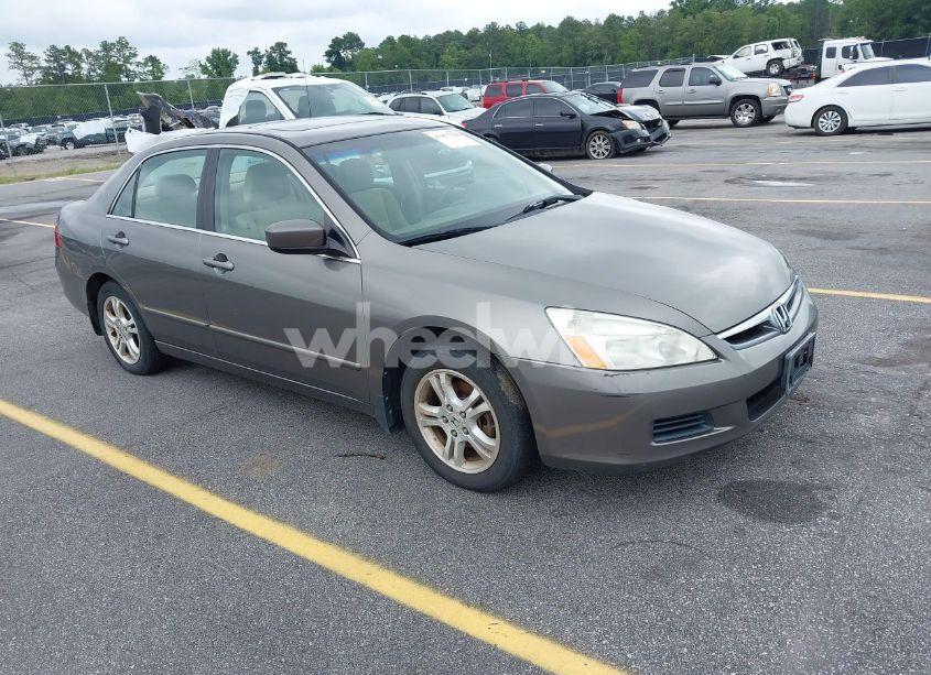 2007 Honda Accord 2.4 EX (VIN 1HGCM56797A167398) main photo