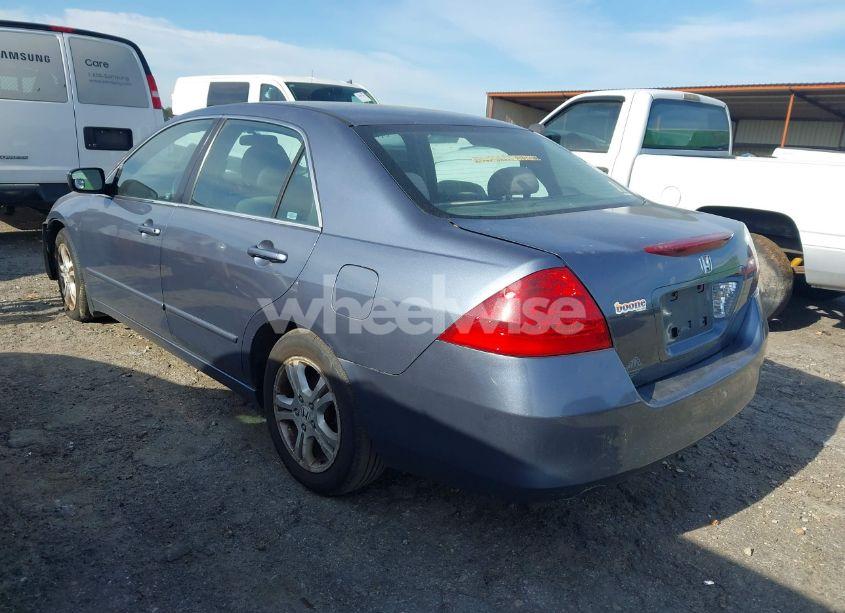 Photo 3 of 2007 Honda Accord 2.4 EX (VIN 1HGCM56797A202084)