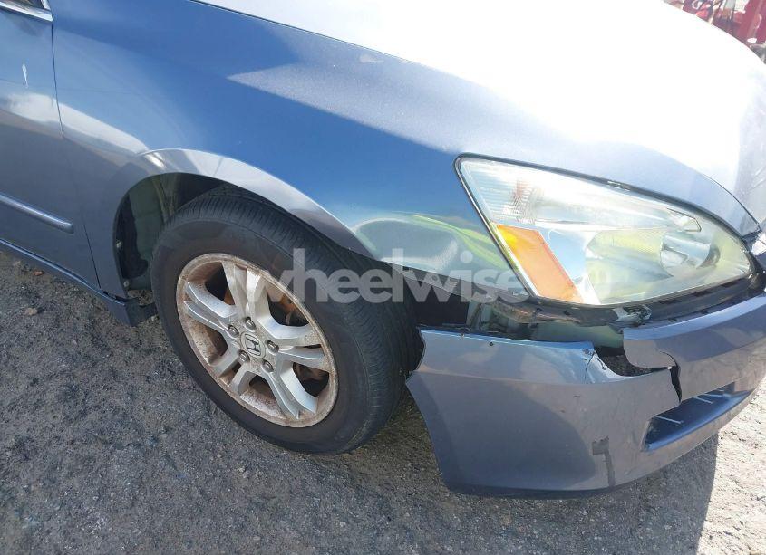 Photo 6 of 2007 Honda Accord 2.4 EX (VIN 1HGCM56797A202084)