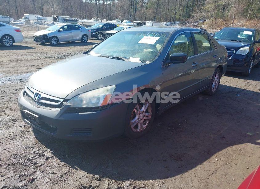 Photo 2 of 2007 Honda Accord 2.4 EX (VIN 1HGCM56797A207589)