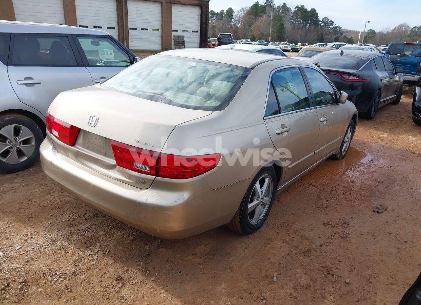 Photo 4 of 2005 Honda Accord 2.4 EX (VIN 1HGCM567X5A005289)