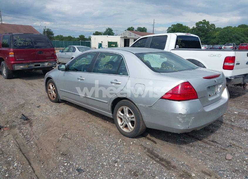Photo 3 of 2006 Honda Accord 2.4 EX (VIN 1HGCM567X6A027066)
