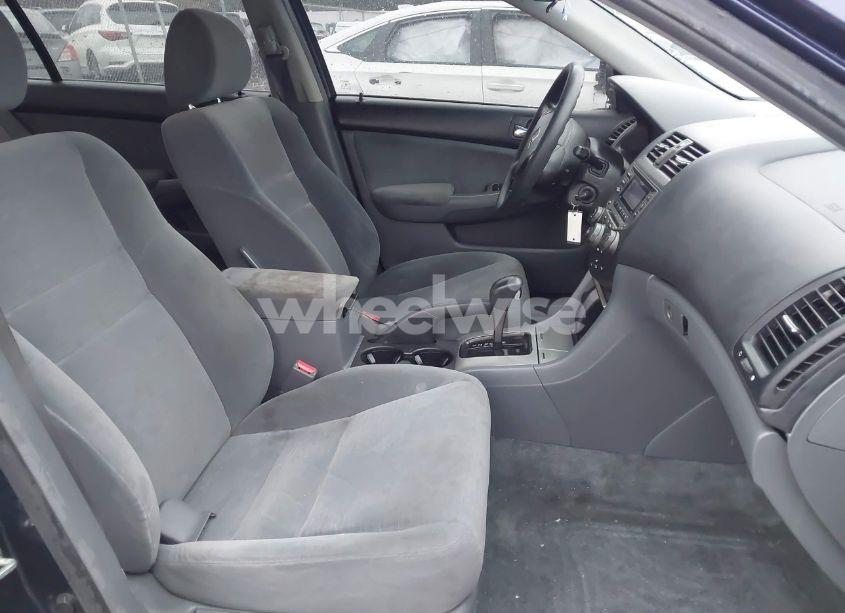 Photo 5 of 2006 Honda Accord 2.4 EX (VIN 1HGCM567X6A058236)