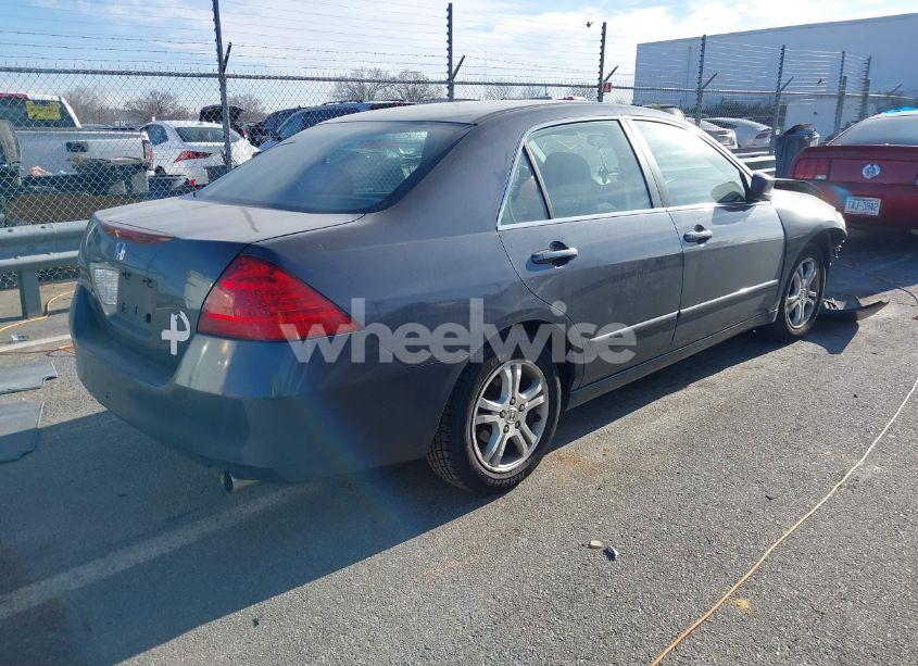 Photo 4 of 2006 Honda Accord 2.4 EX (VIN 1HGCM567X6A110626)