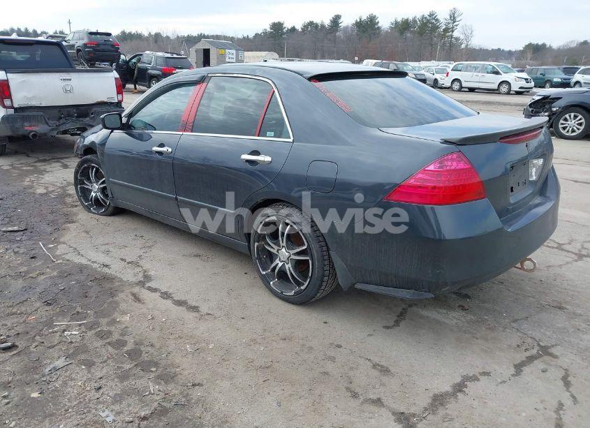 Photo 3 of 2006 Honda Accord 2.4 EX (VIN 1HGCM567X6A112005)