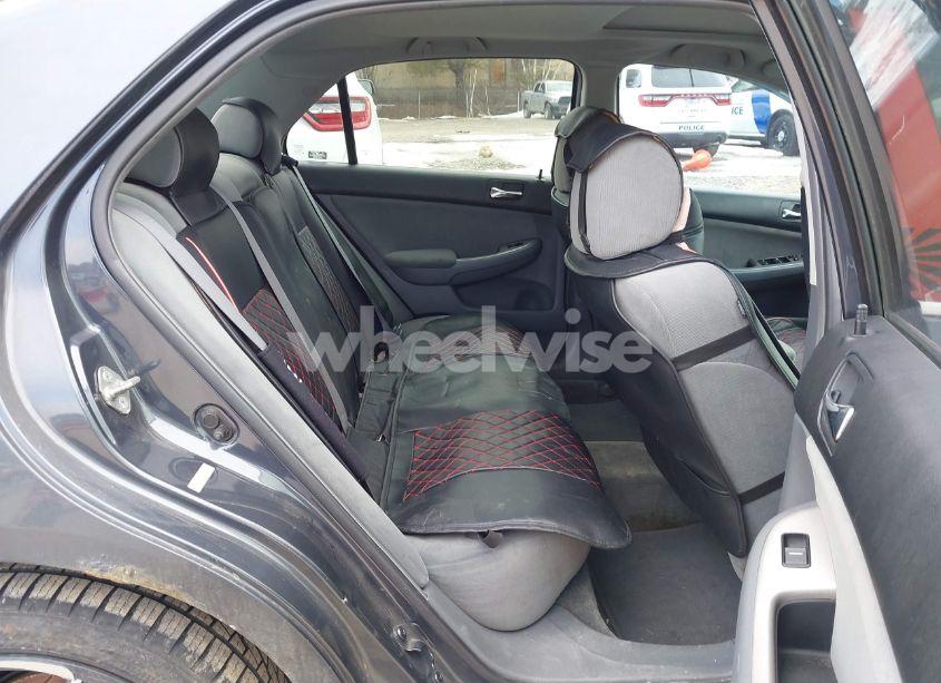 Photo 8 of 2006 Honda Accord 2.4 EX (VIN 1HGCM567X6A112005)