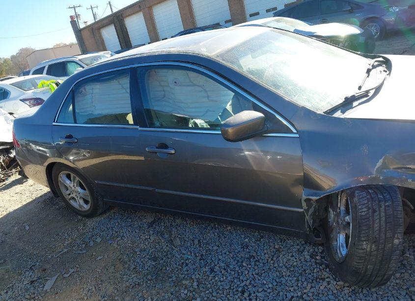 Photo 12 of 2007 Honda Accord 2.4 EX (VIN 1HGCM567X7A001309)