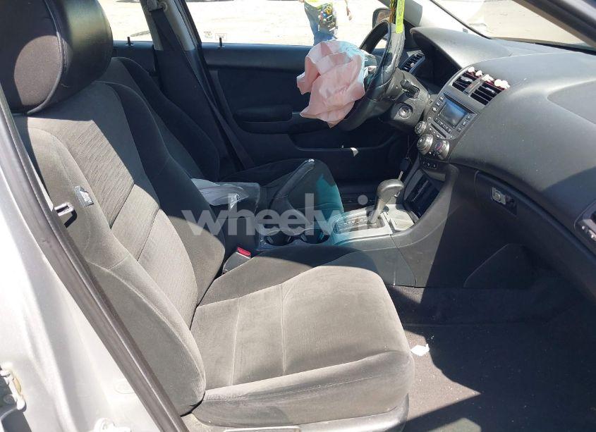 Photo 5 of 2007 Honda Accord 2.4 EX (VIN 1HGCM567X7A027439)