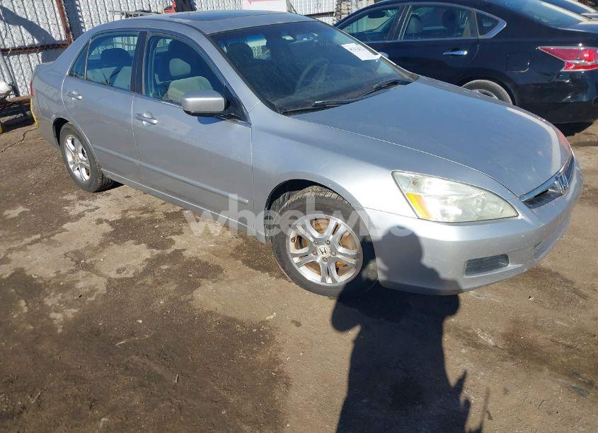 2007 Honda Accord 2.4 EX (VIN 1HGCM567X7A043270) main photo