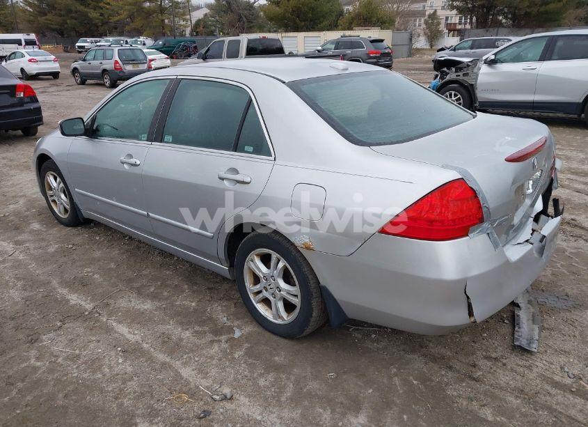 Photo 3 of 2007 Honda Accord 2.4 EX (VIN 1HGCM567X7A061980)